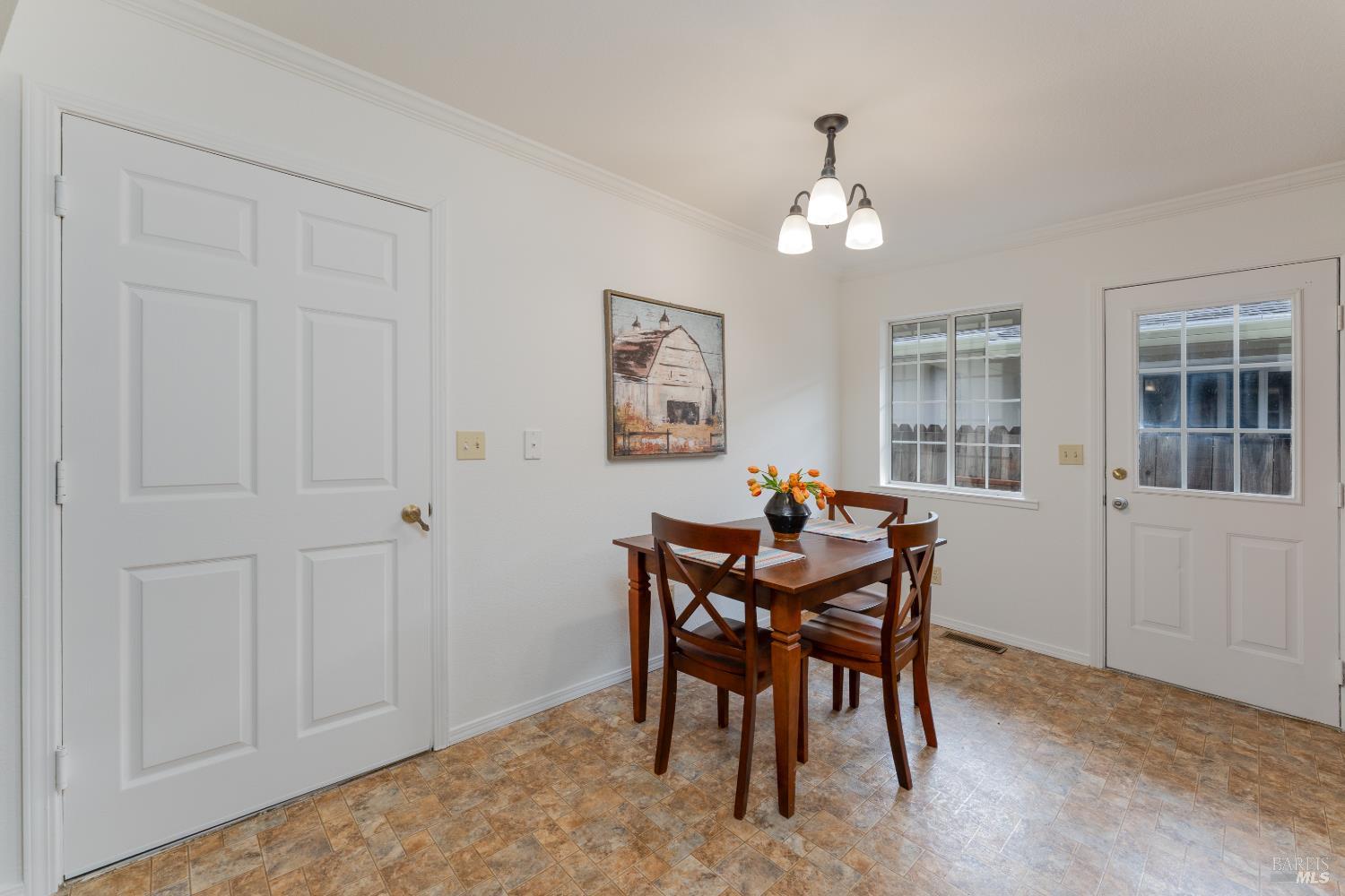 131 Cleveland Lane Ukiah CA 95482