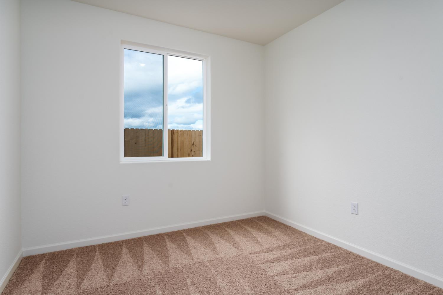 2291 George Court Newman CA 95360