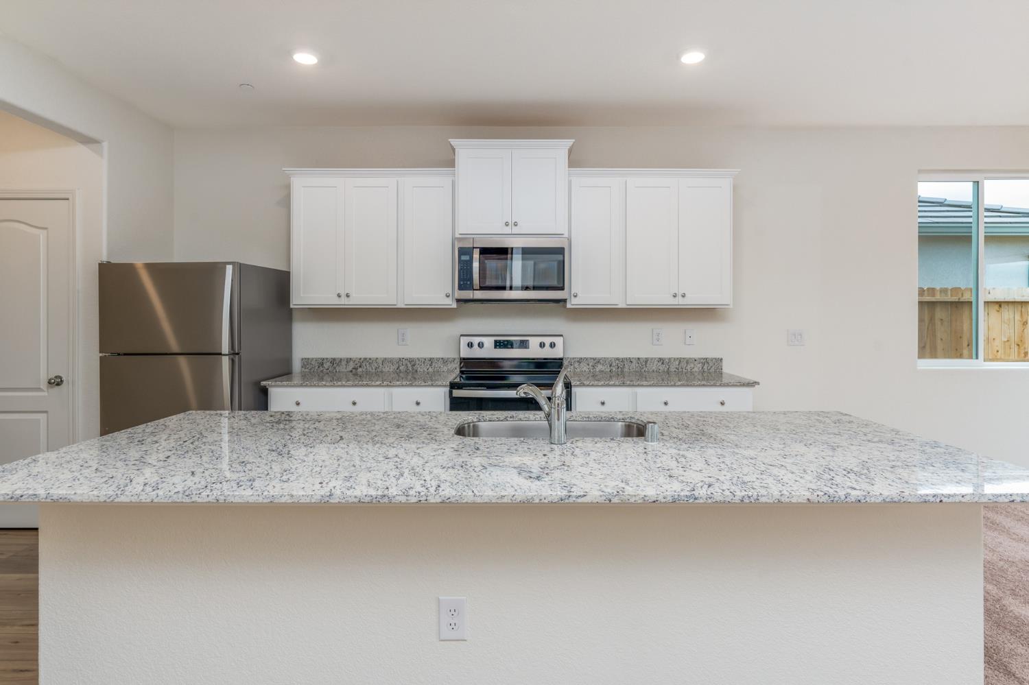 2291 George Court Newman CA 95360