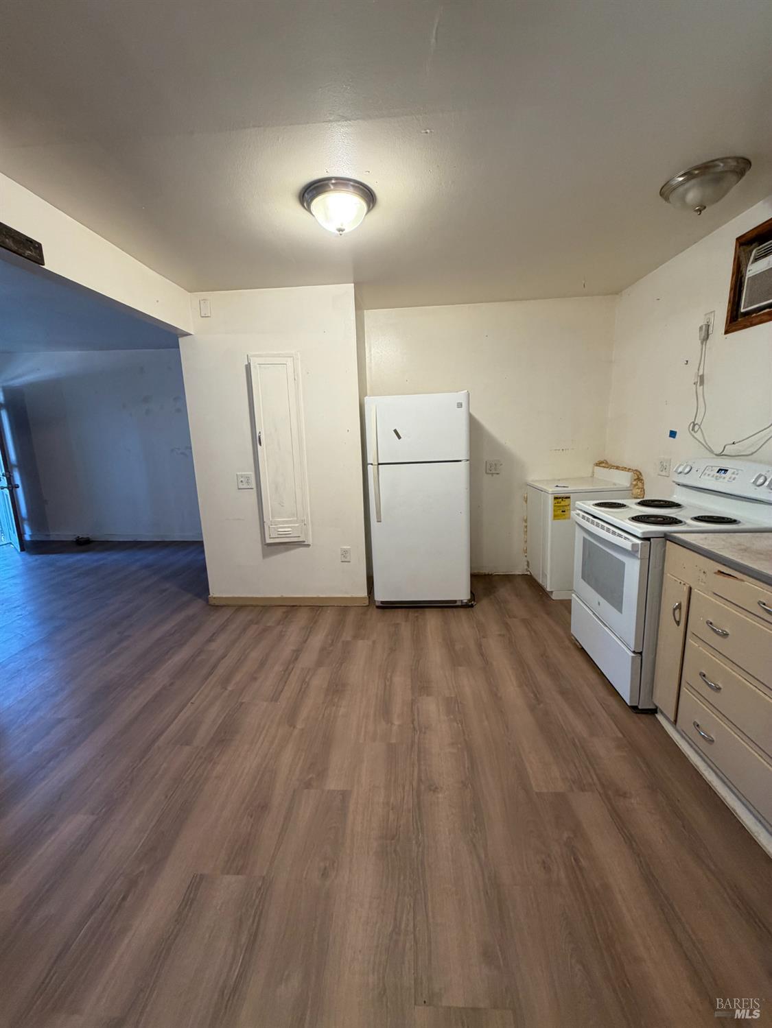 3995 Mullen Avenue Clearlake CA 95422