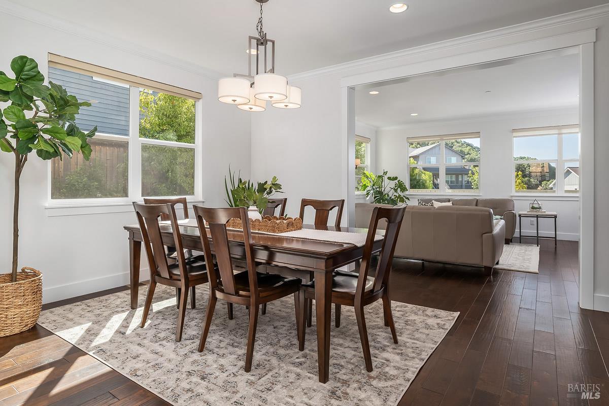 11 Zandra Place Novato CA 94945