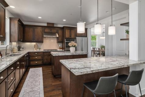 11 Zandra Place Novato CA 94945