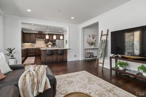 11 Zandra Place Novato CA 94945