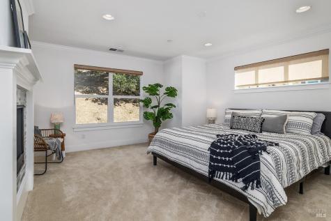 11 Zandra Place Novato CA 94945