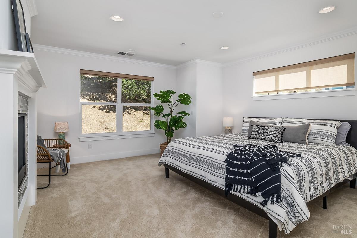 11 Zandra Place Novato CA 94945