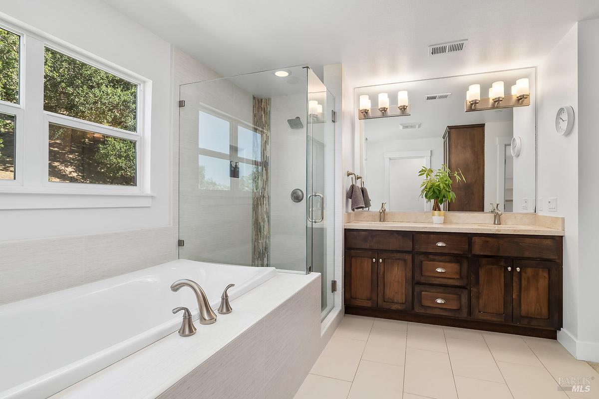 11 Zandra Place Novato CA 94945