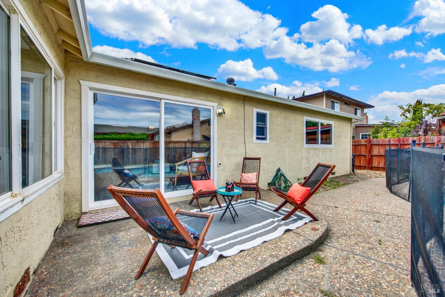 817 White Wing Lane Suisun City CA 94585