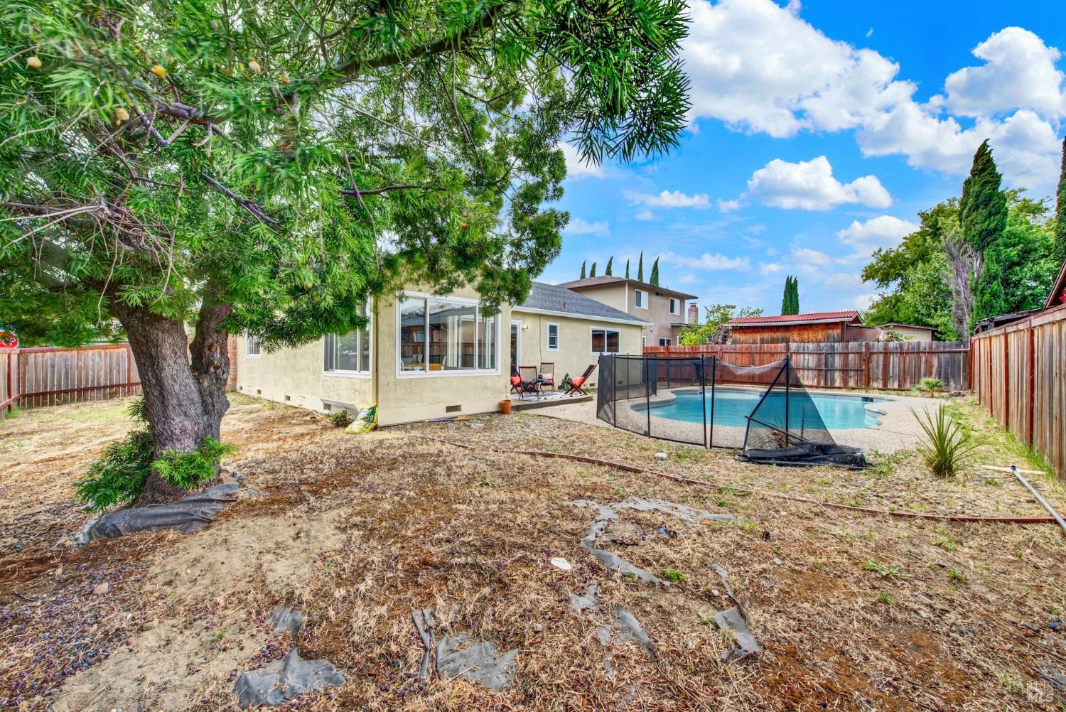 817 White Wing Lane Suisun City CA 94585
