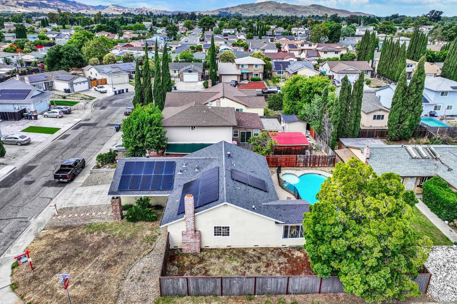 817 White Wing Lane Suisun City CA 94585