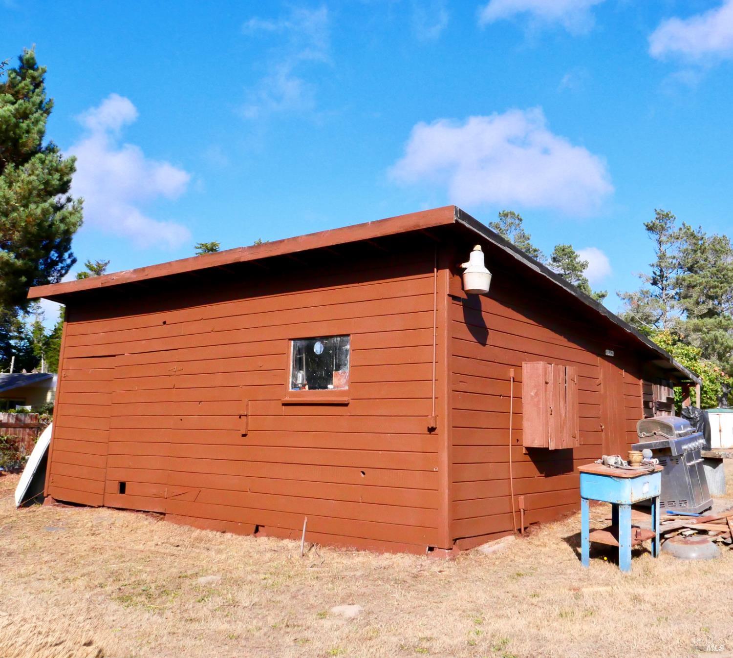19231 Summers Lane Fort Bragg CA 95437