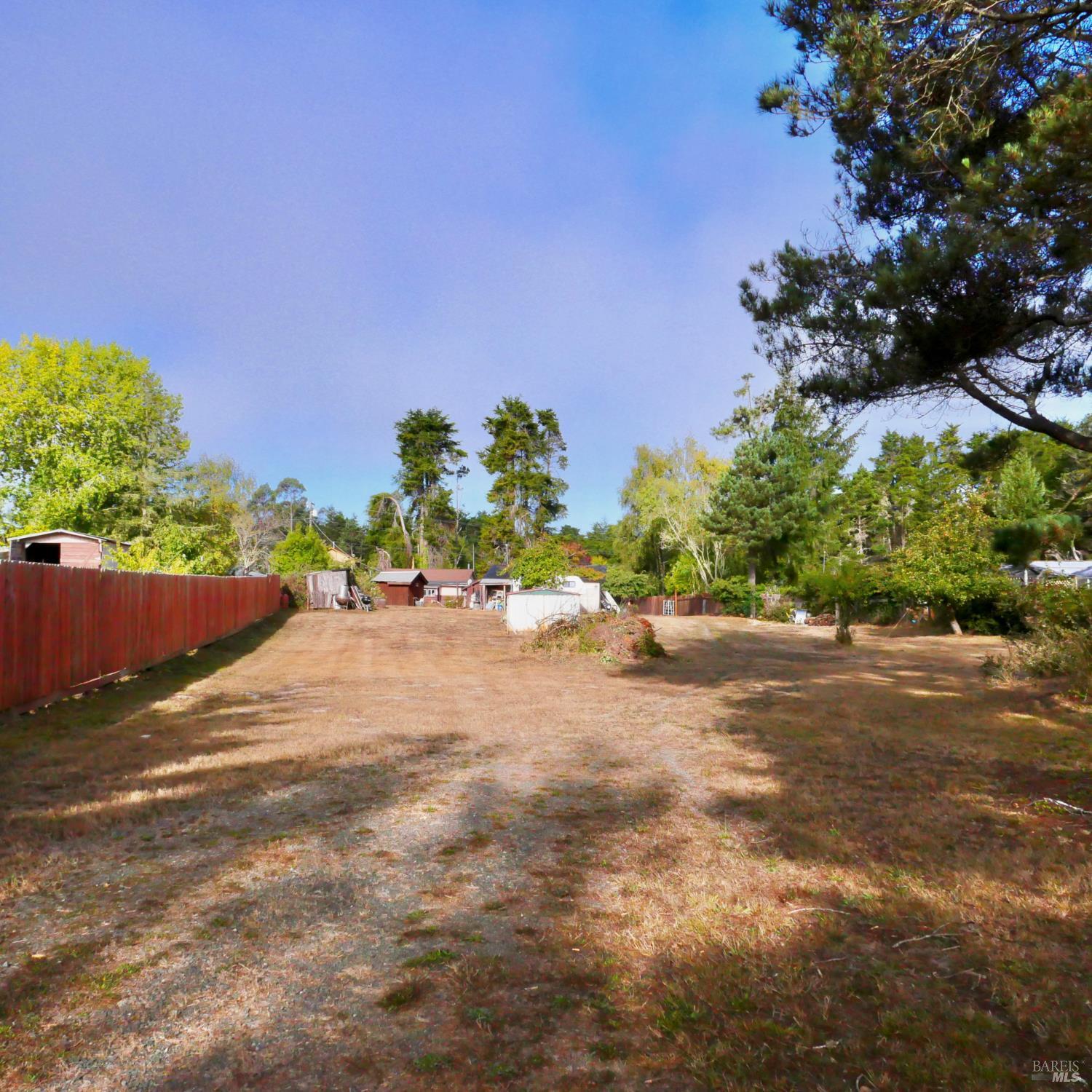 19231 Summers Lane Fort Bragg CA 95437