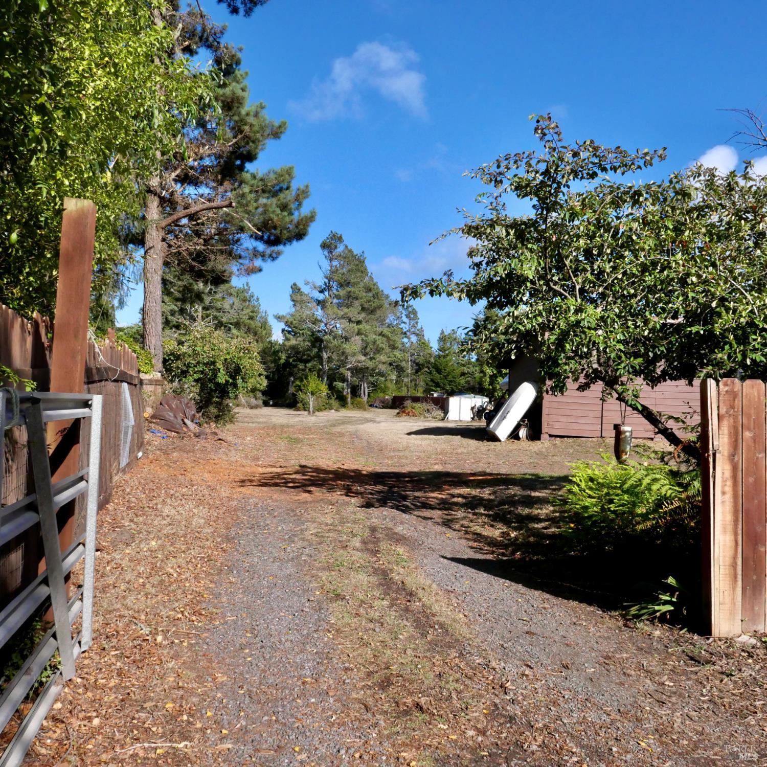 19231 Summers Lane Fort Bragg CA 95437