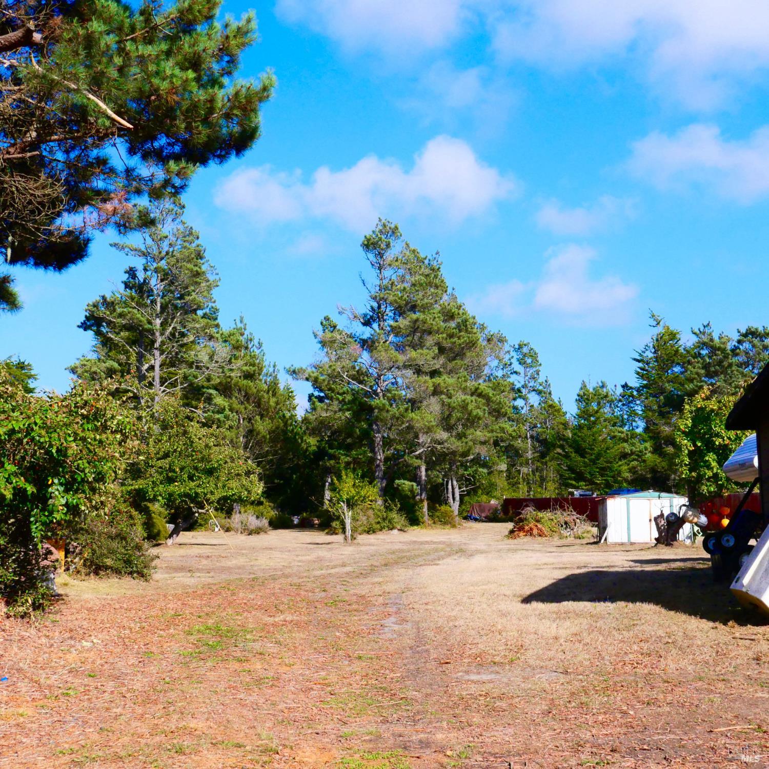 19231 Summers Lane Fort Bragg CA 95437