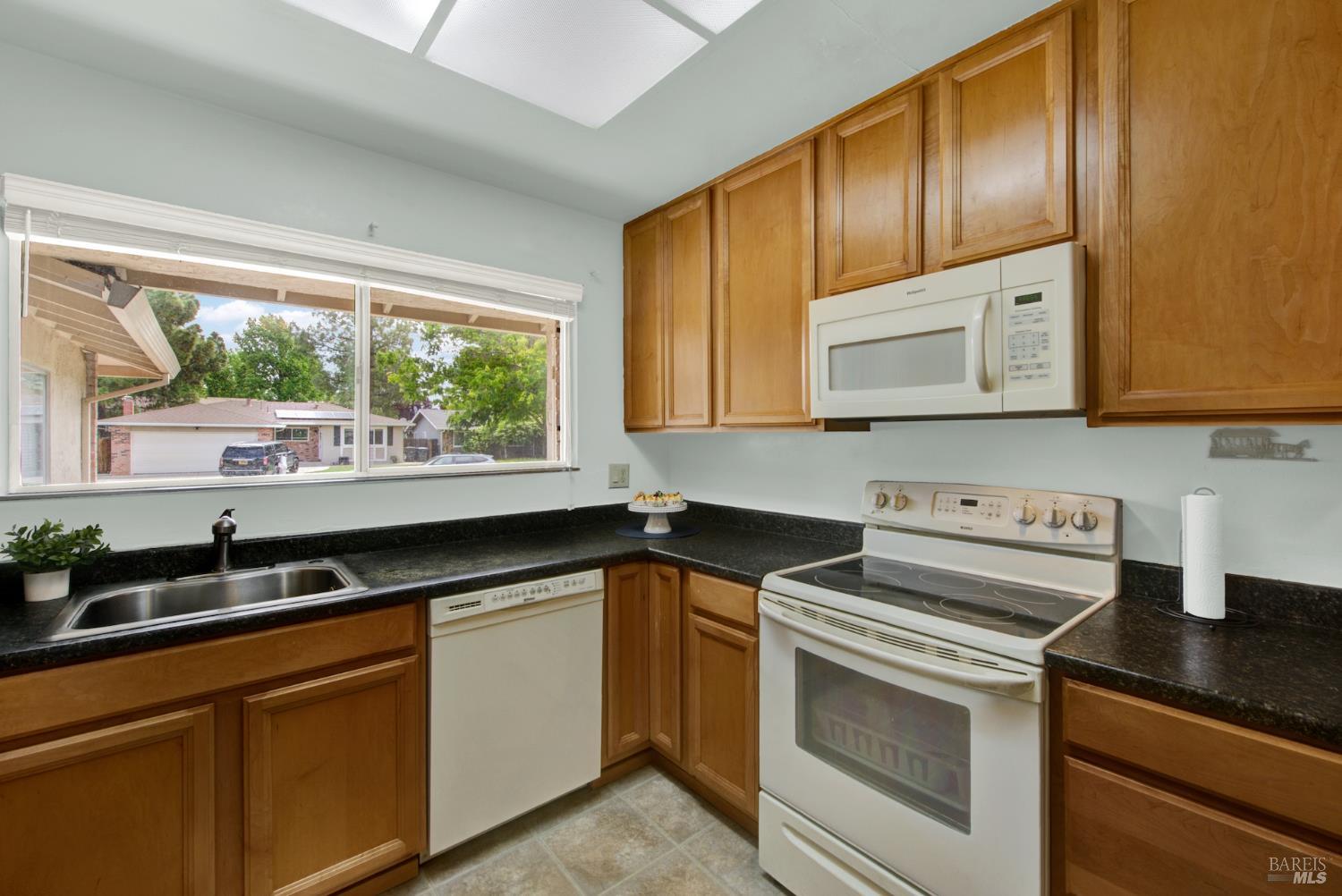 2973 Orchid Street Fairfield CA 94533