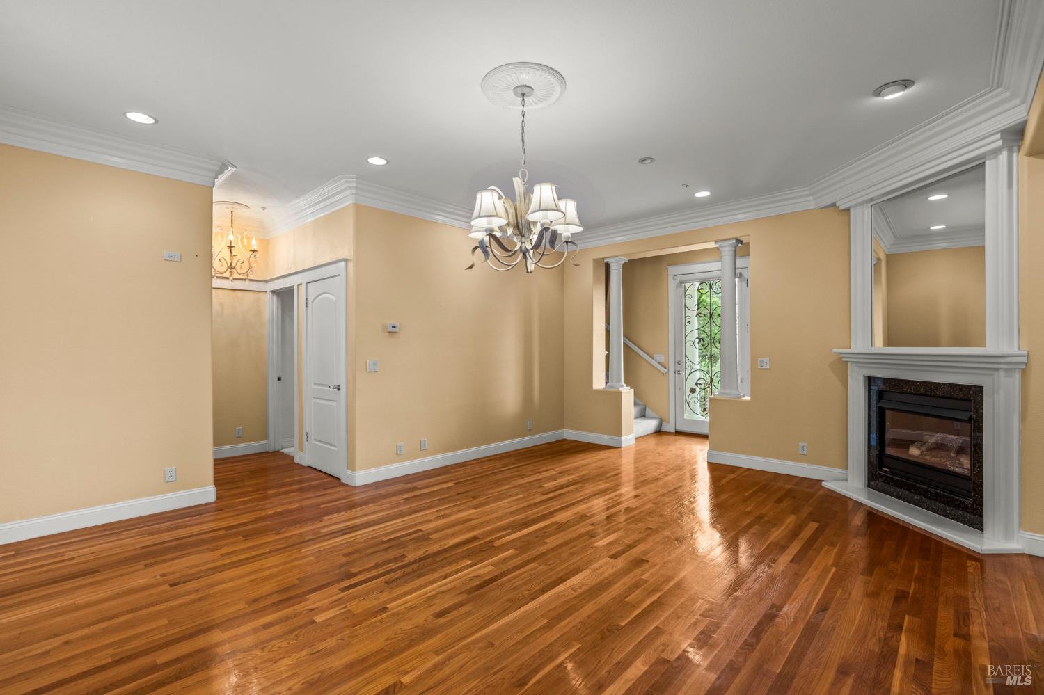 382 Lakeview Drive Napa CA 94559