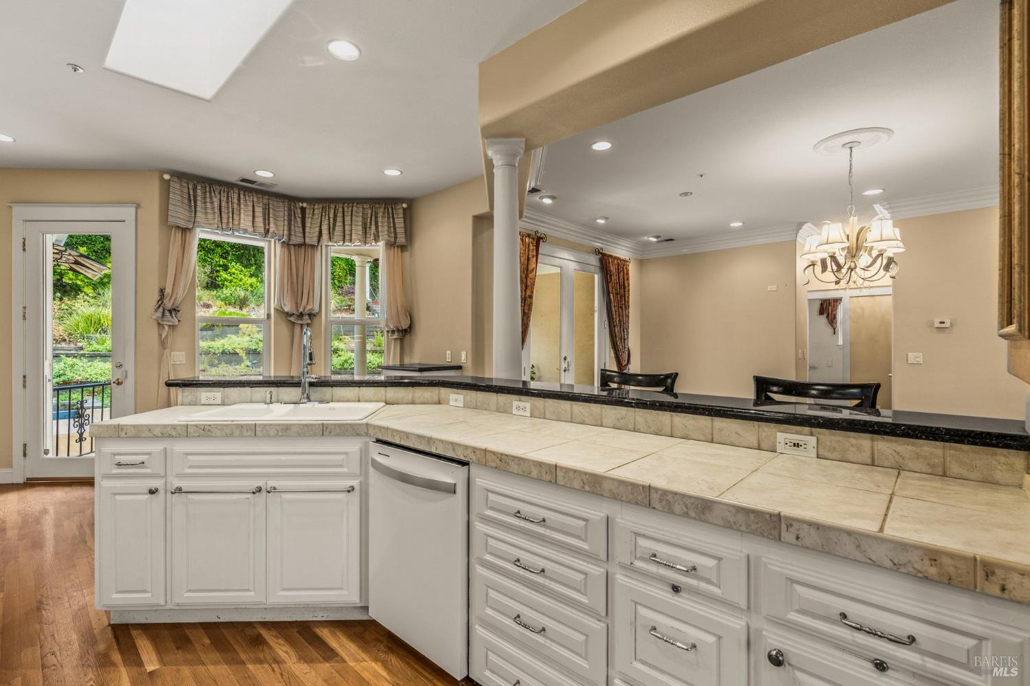 382 Lakeview Drive Napa CA 94559
