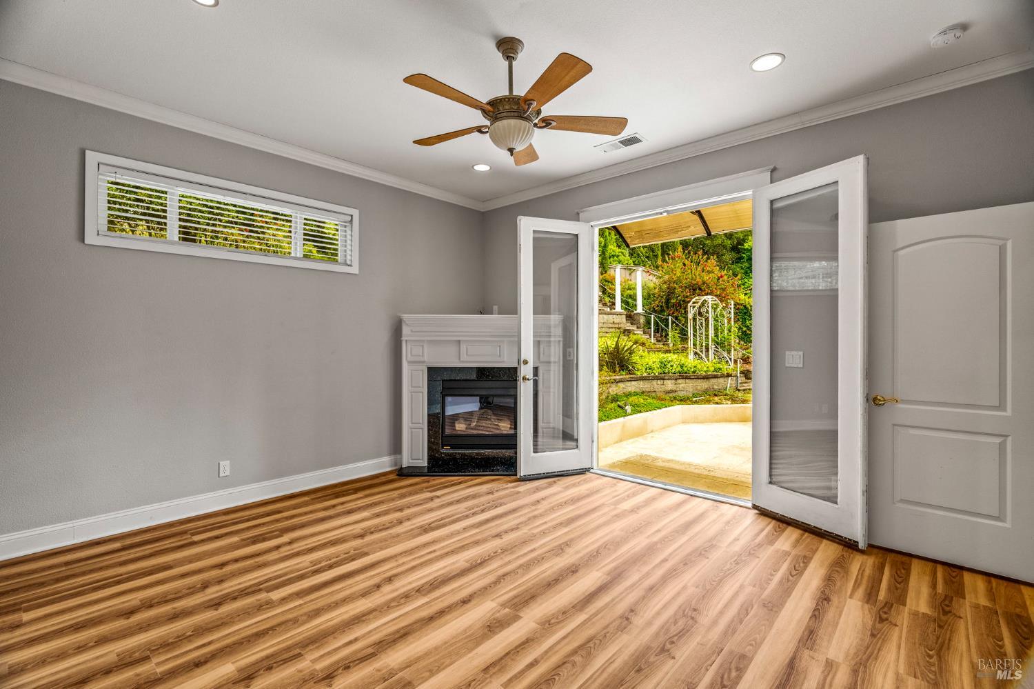 382 Lakeview Drive Napa CA 94559