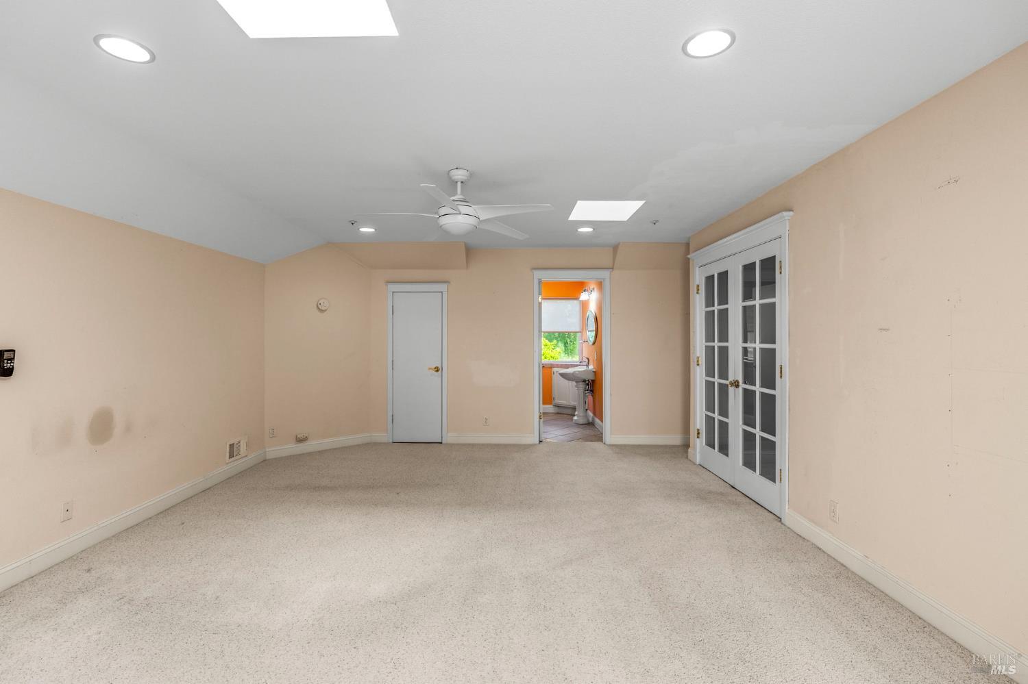 382 Lakeview Drive Napa CA 94559