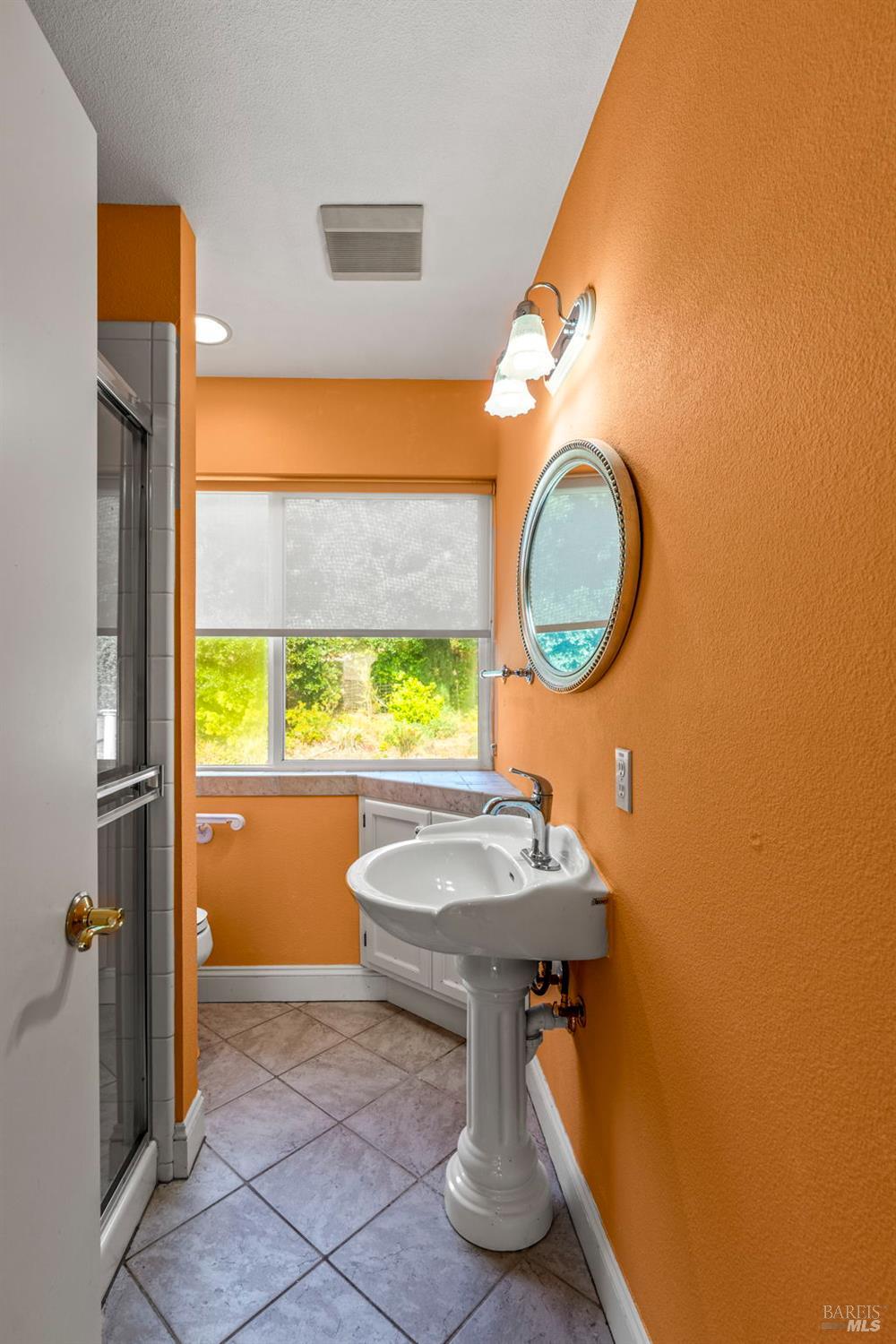 382 Lakeview Drive Napa CA 94559