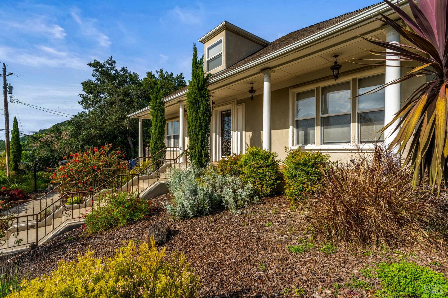 382 Lakeview Drive Napa CA 94559