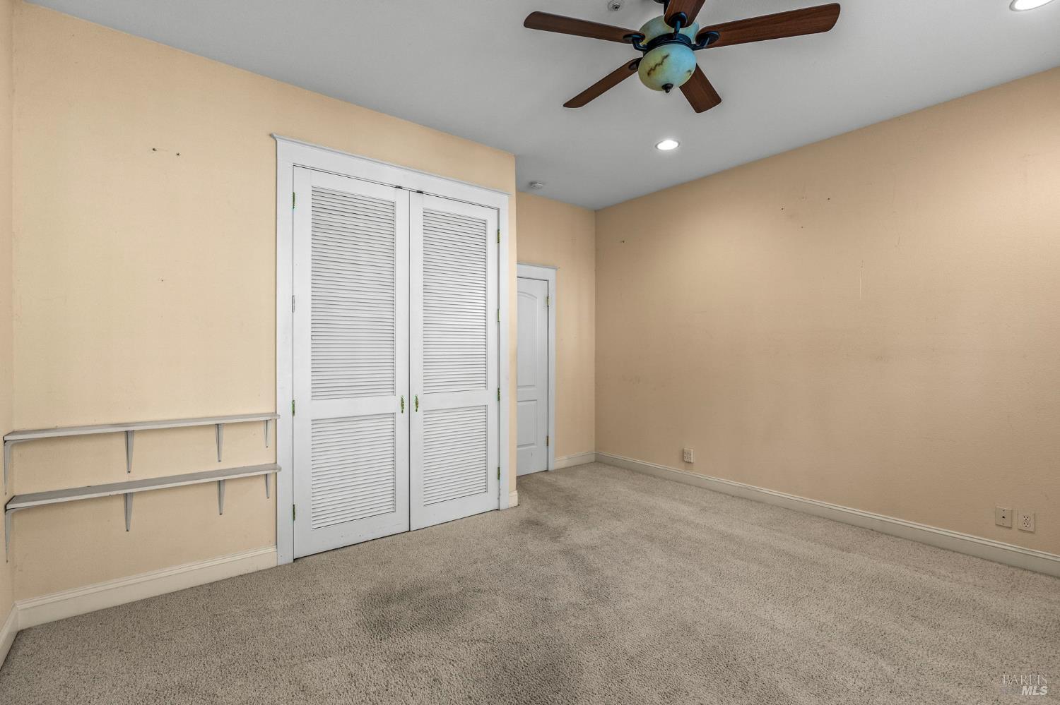382 Lakeview Drive Napa CA 94559
