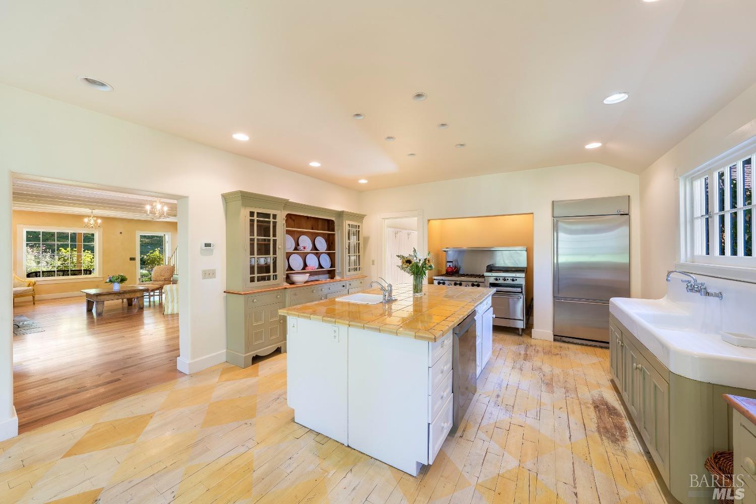 20205 Tumbling Mcd Road Philo CA 95466