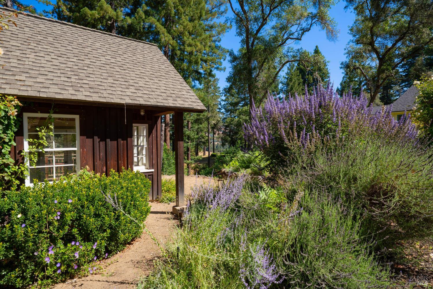 20205 Tumbling Mcd Road Philo CA 95466