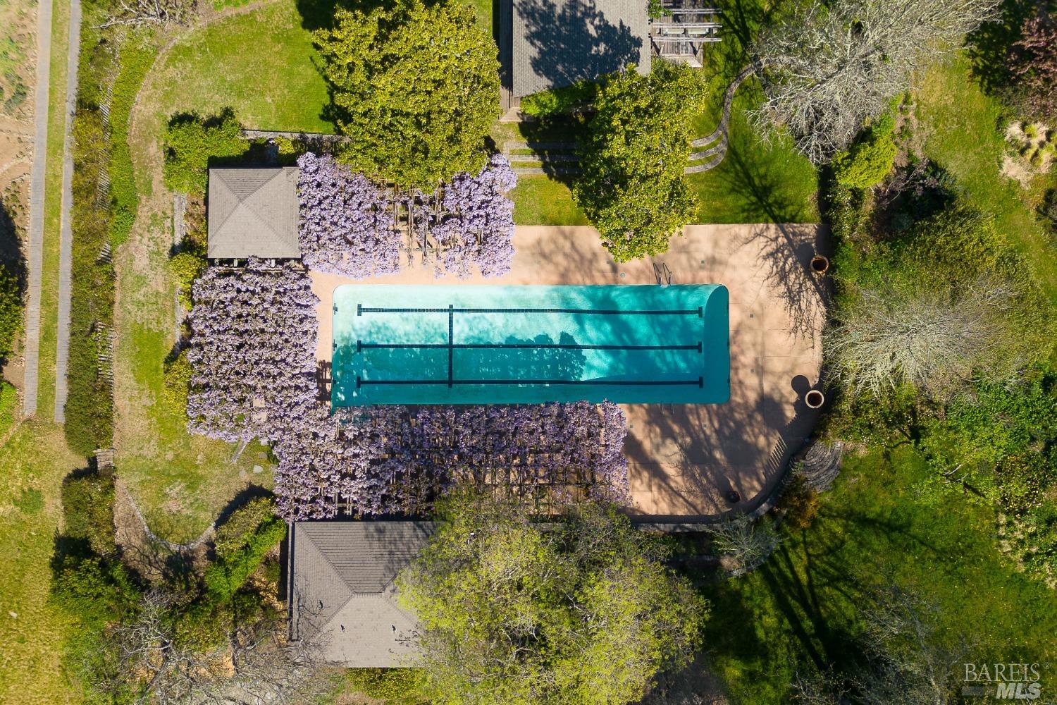 20205 Tumbling Mcd Road Philo CA 95466