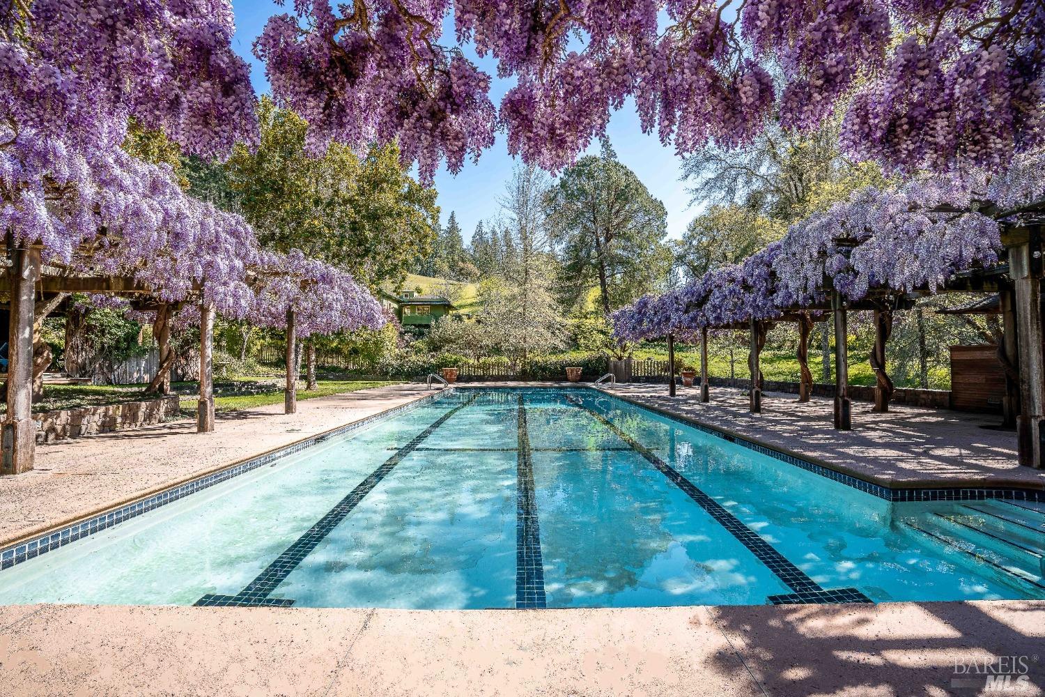 20205 Tumbling Mcd Road Philo CA 95466