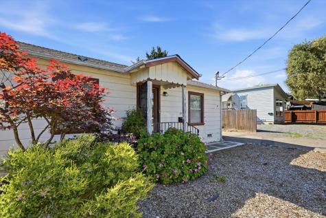 819-821 Center Street Healdsburg CA 95448