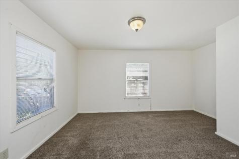 819-821 Center Street Healdsburg CA 95448