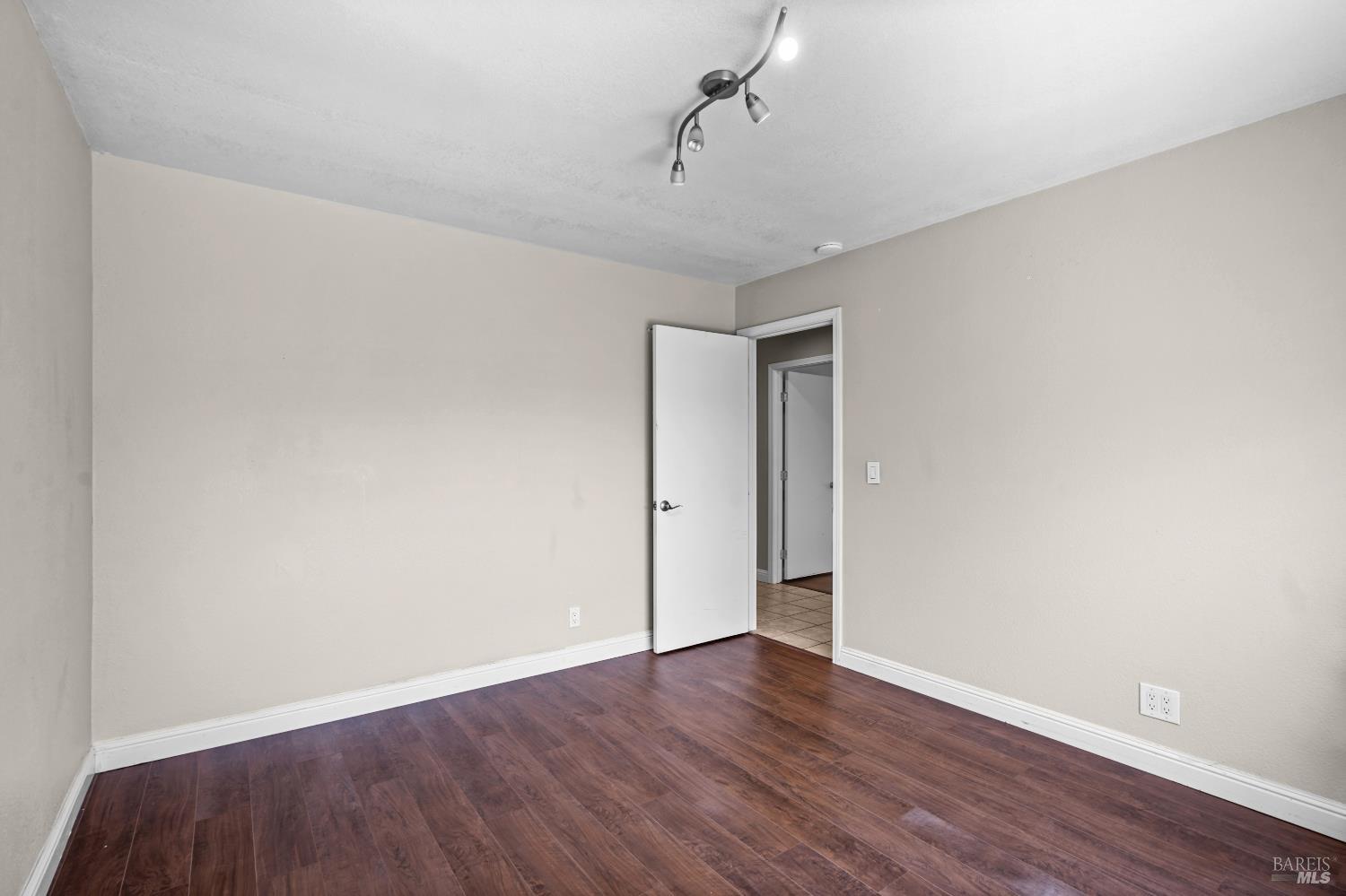 3299 Mustang Circle Fairfield CA 94533