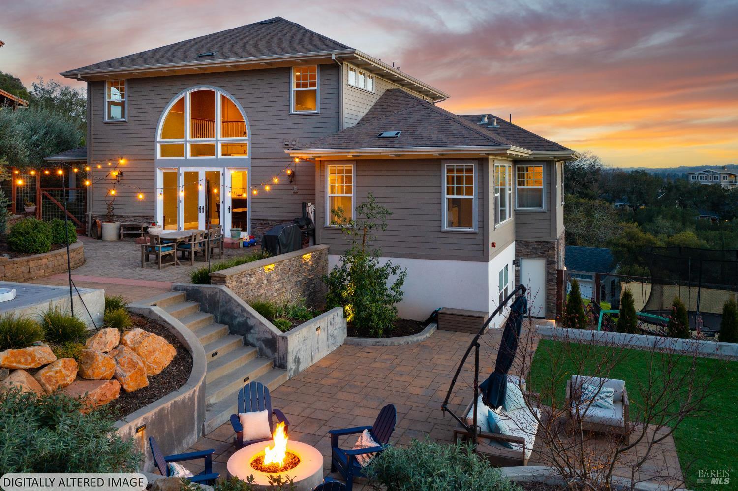 235 Clear Ridge Drive Healdsburg CA 95448