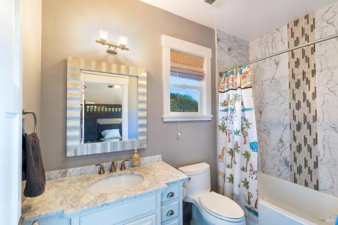 235 Clear Ridge Drive Healdsburg CA 95448