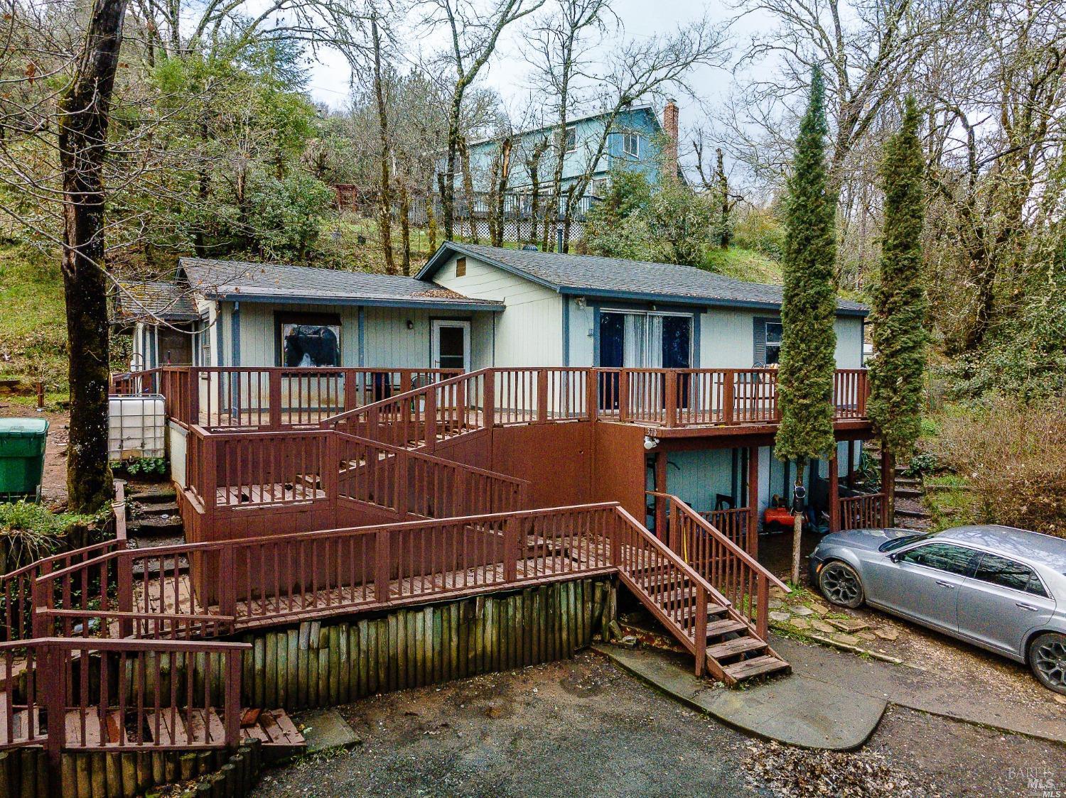 370 Jefferson Lane Ukiah CA 95482