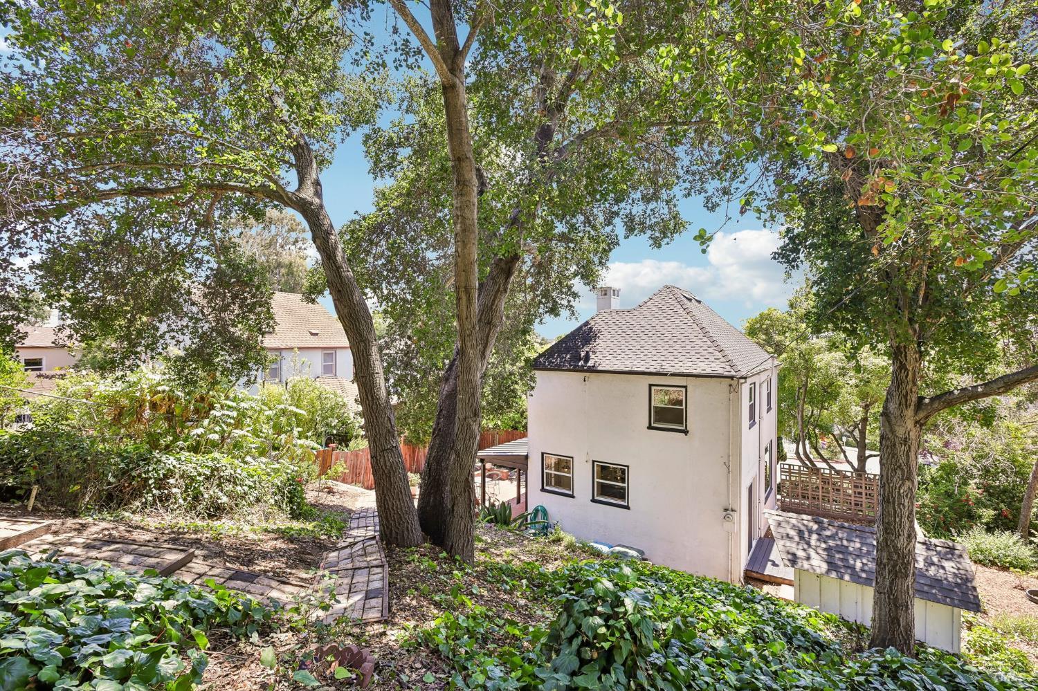 100 B Street Vallejo CA 94590