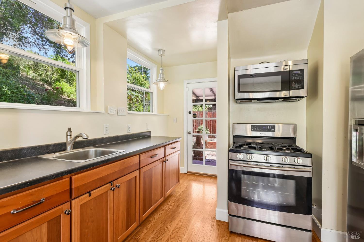 100 B Street Vallejo CA 94590