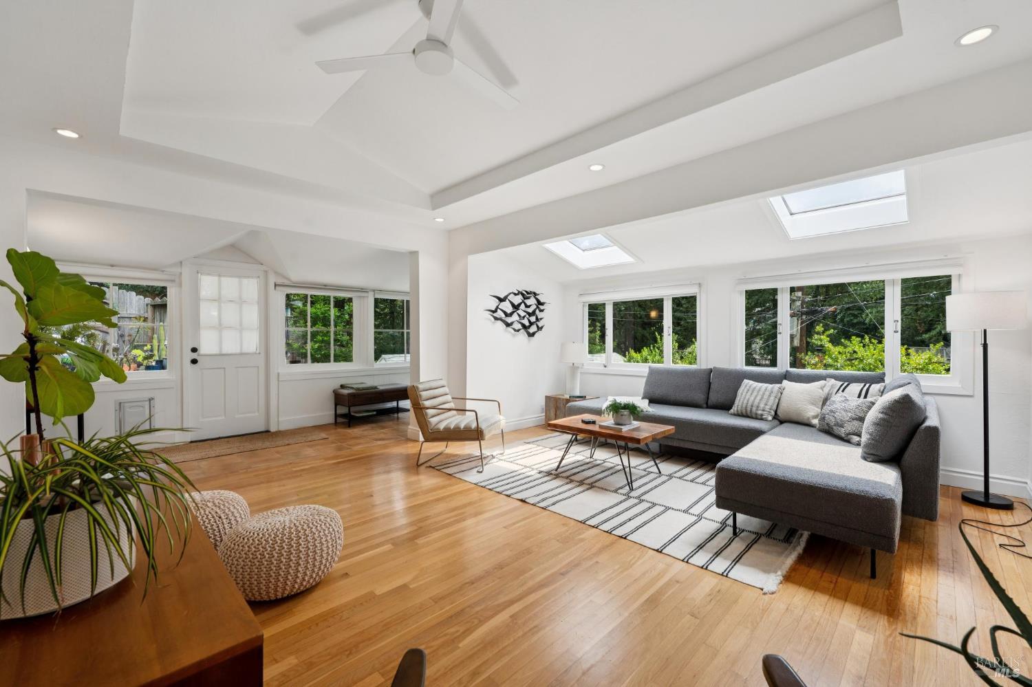 40 Canyon Road San Anselmo CA 94960