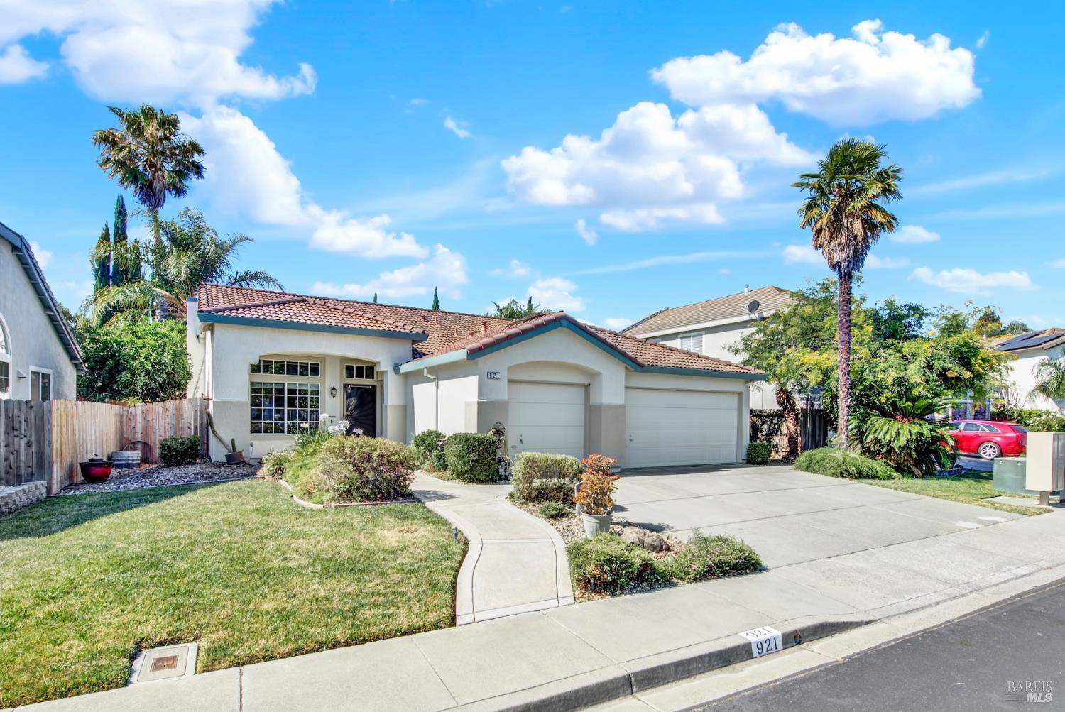 921 Topaz Circle Vacaville CA 95687