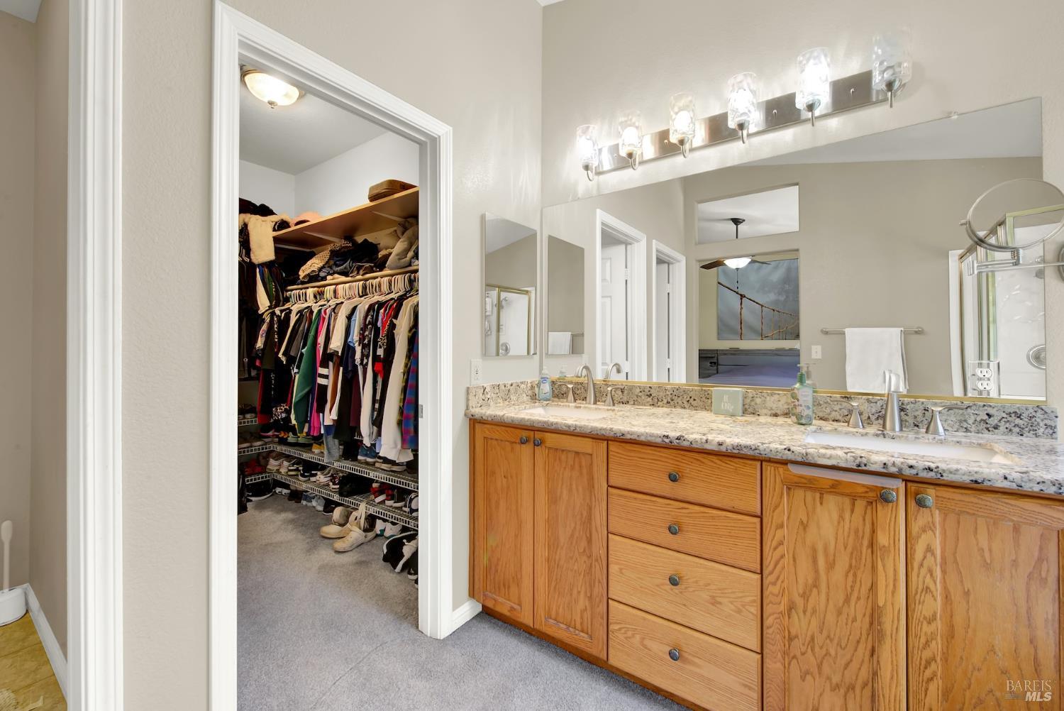921 Topaz Circle Vacaville CA 95687