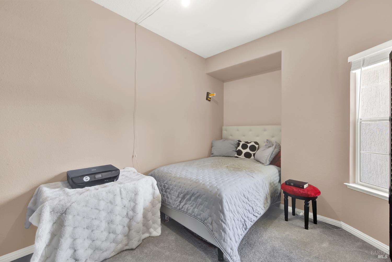 921 Topaz Circle Vacaville CA 95687
