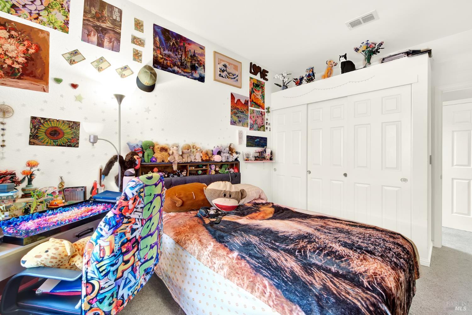 921 Topaz Circle Vacaville CA 95687