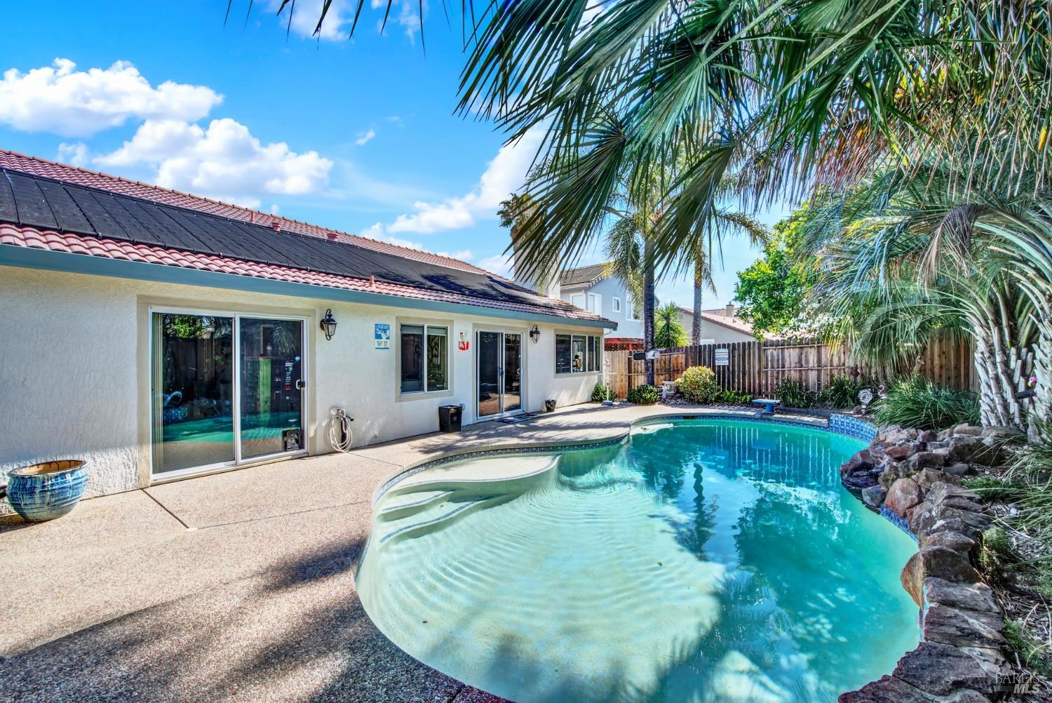 921 Topaz Circle Vacaville CA 95687