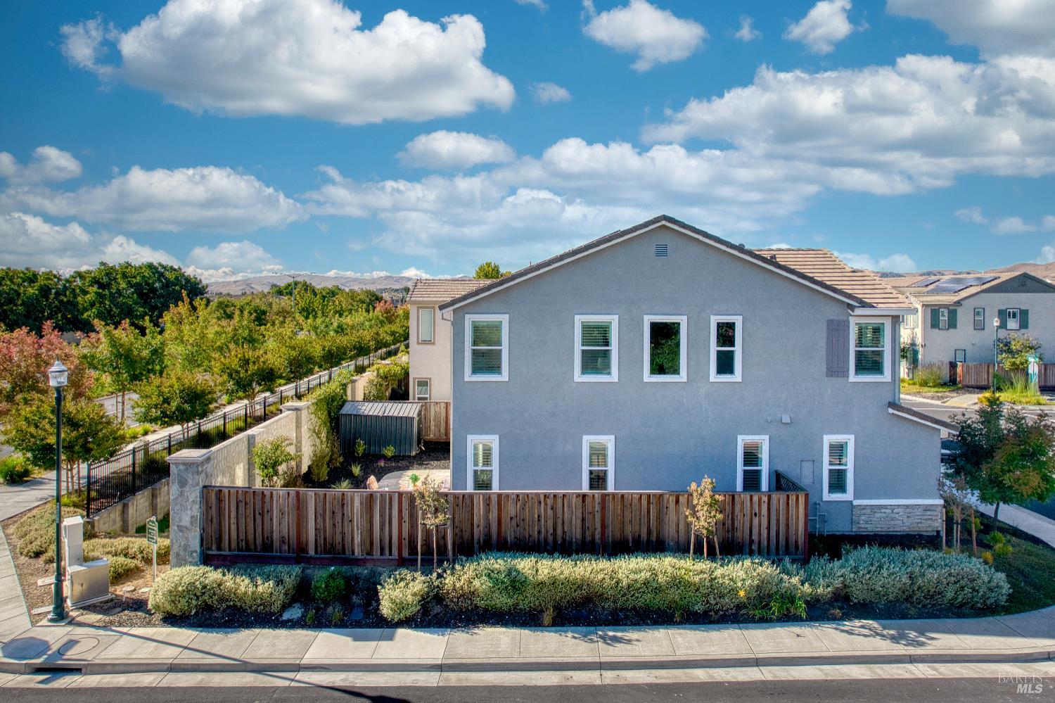 704 Granite Lane Fairfield CA 94534