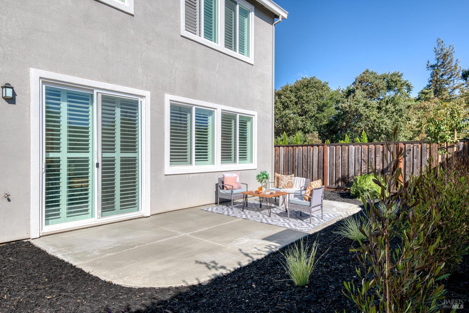 704 Granite Lane Fairfield CA 94534
