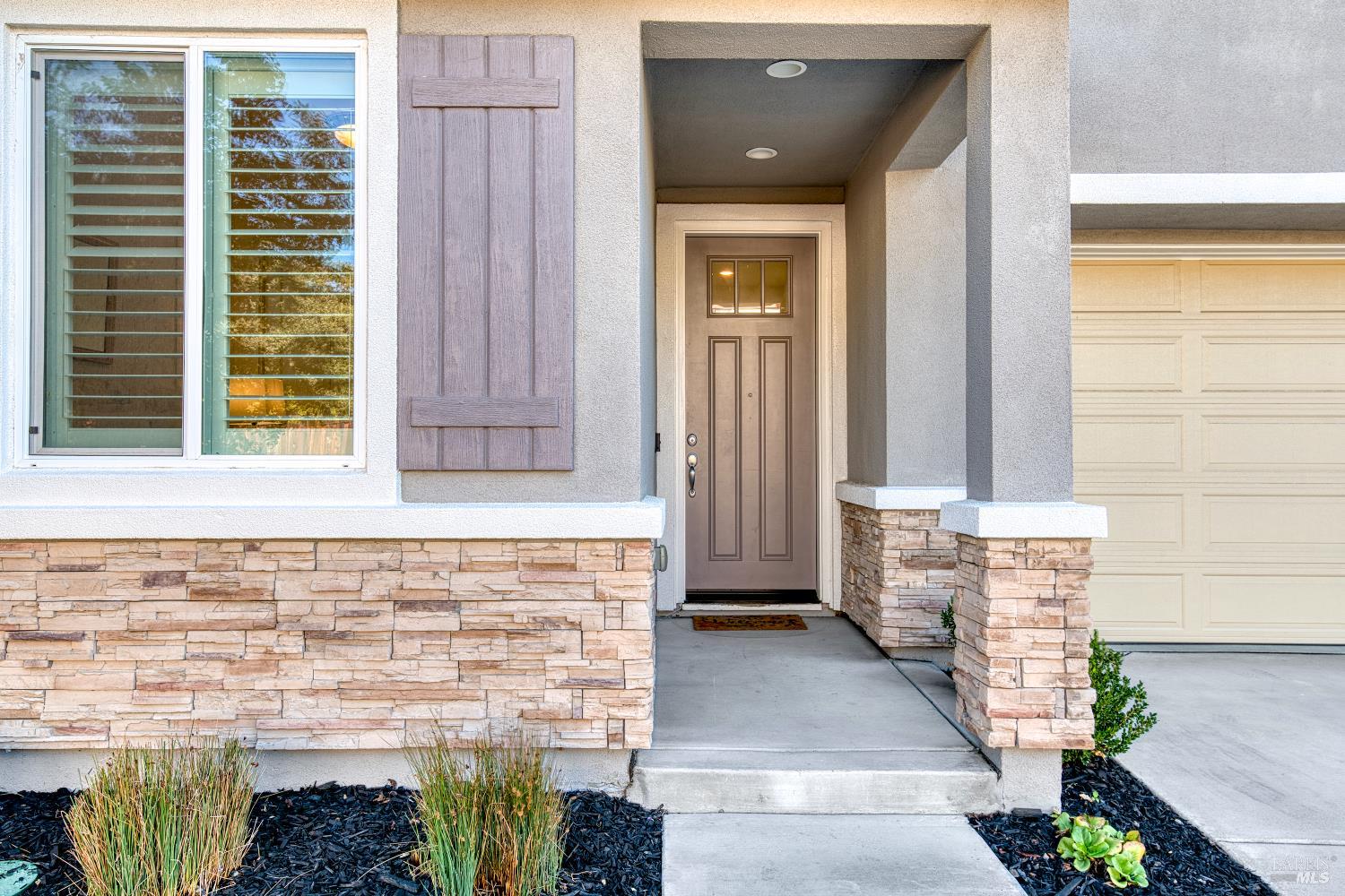 704 Granite Lane Fairfield CA 94534