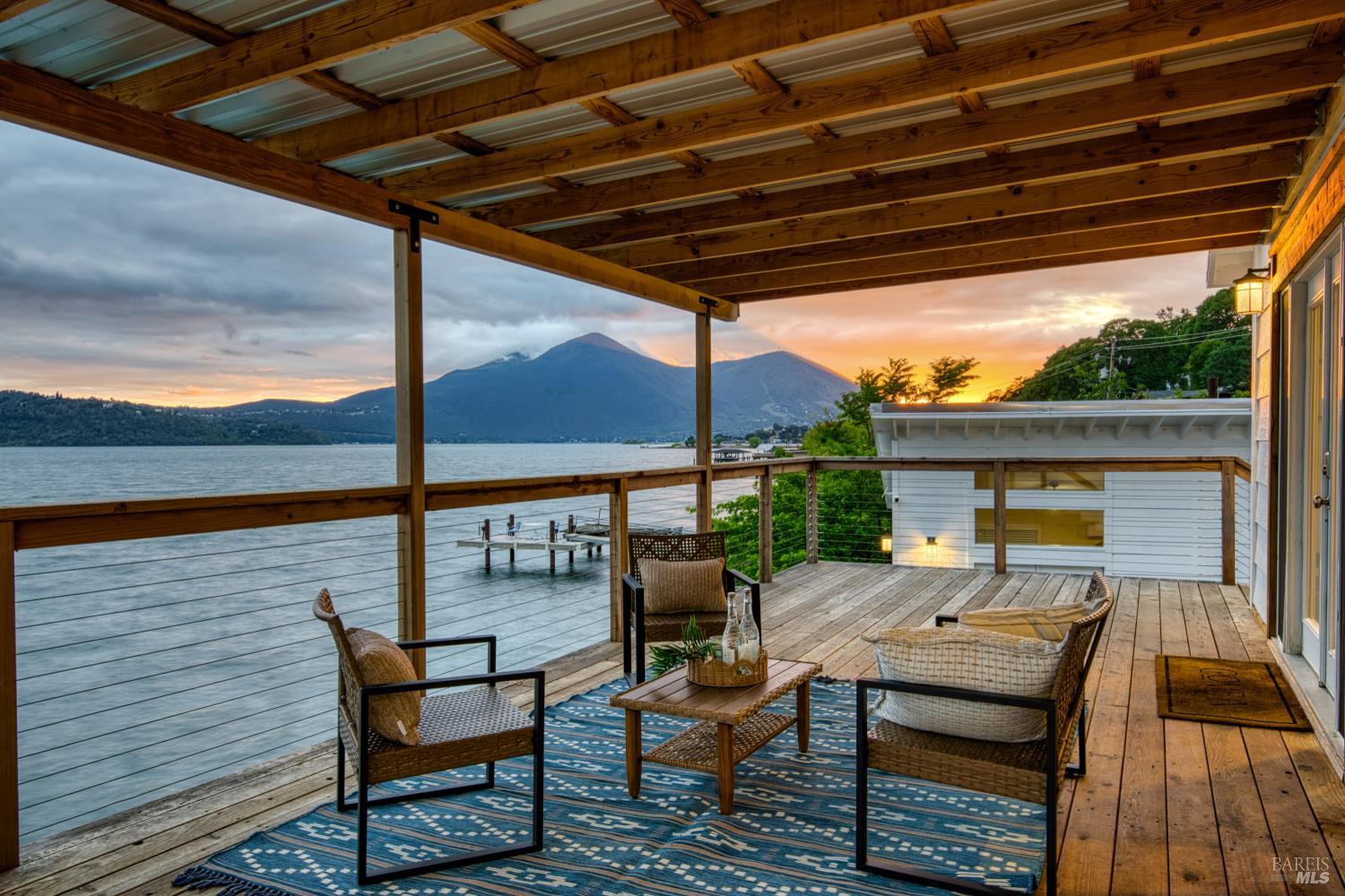 12521 Lakeshore Drive Clearlake CA 95422