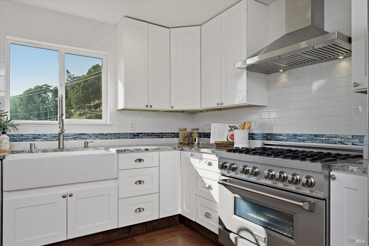 12521 Lakeshore Drive Clearlake CA 95422