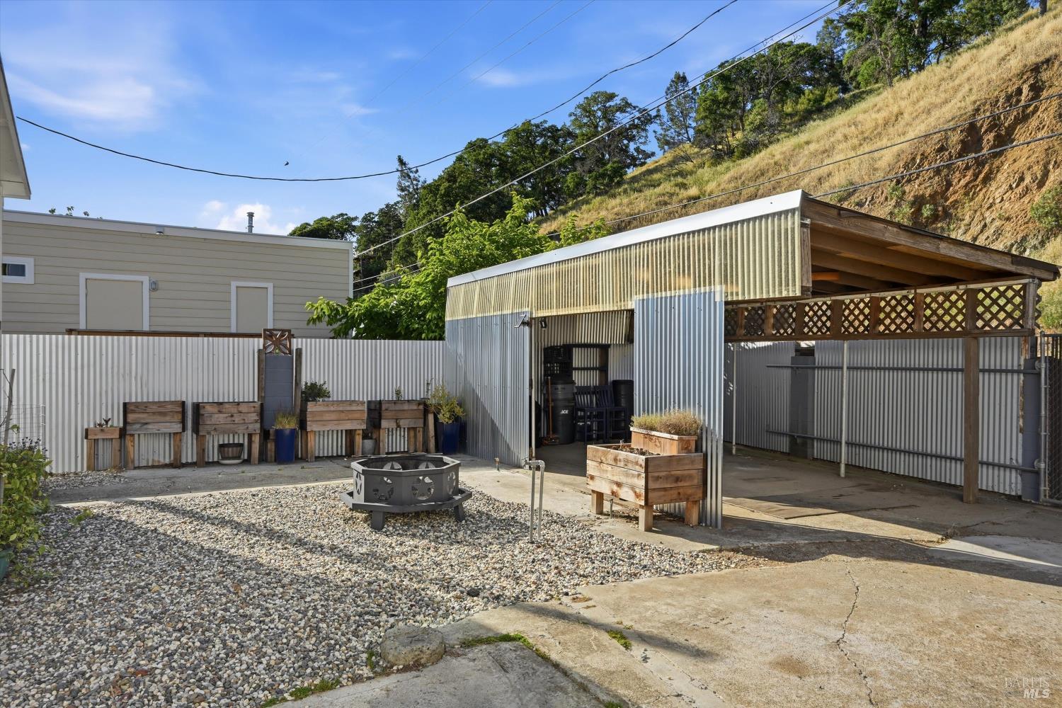 12521 Lakeshore Drive Clearlake CA 95422