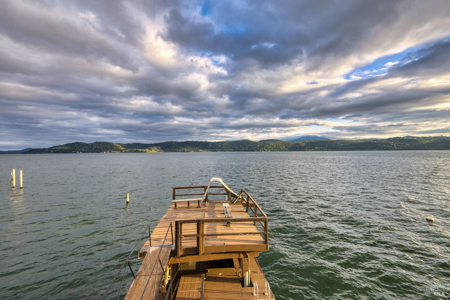 12521 Lakeshore Drive Clearlake CA 95422
